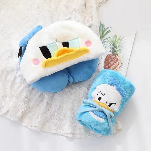 BANTAL LEHER BEBEK DONALD DUCK STELLA LOU SHELLIE MAY NECK PILLOW IMPOR