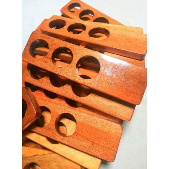 

Plong Alat Ukur Telur Bebek Alat Bantu Sortir Telur