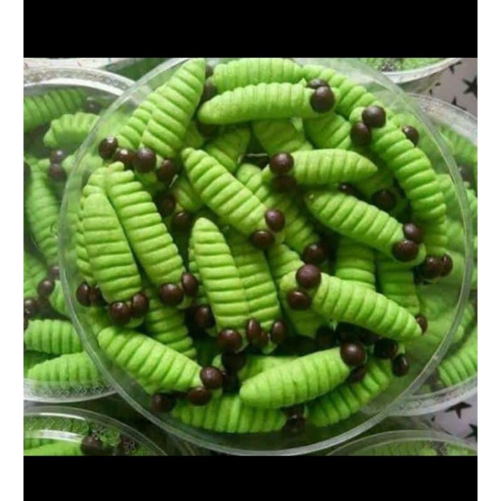 

kue ulat ijo