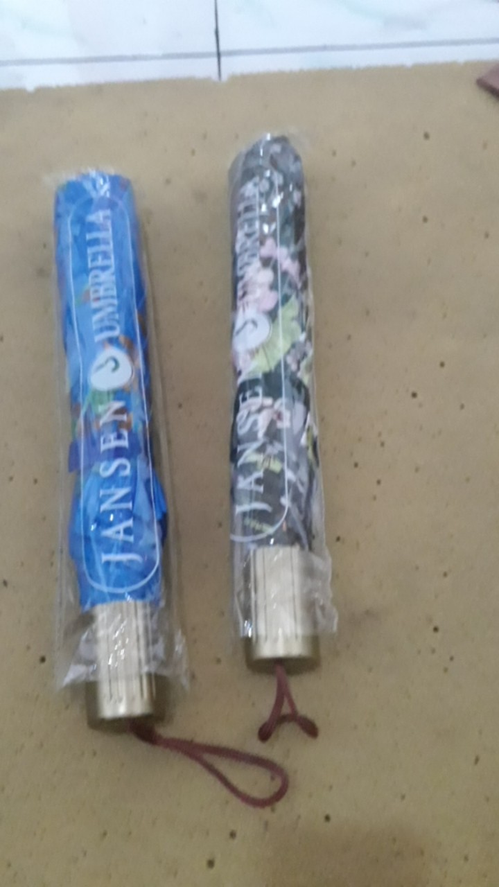 Payung Lipat Dengan Bahan Tahan Angin Dan Hujan Motif Bunga