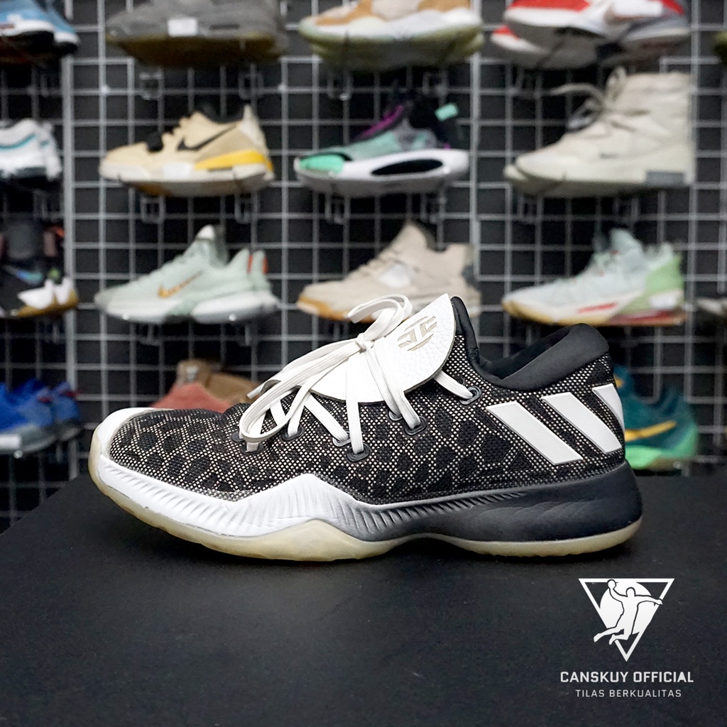 Sepatu Adidas James Harden Size 43