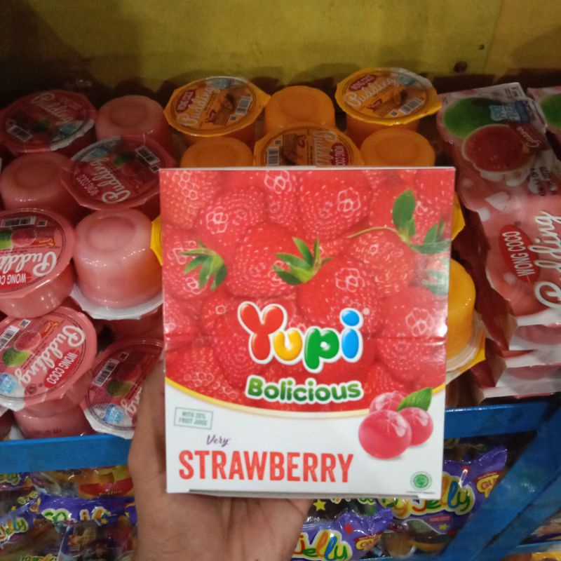 

Yummer l Permen Yupi Belicious Strawberry 1 Box