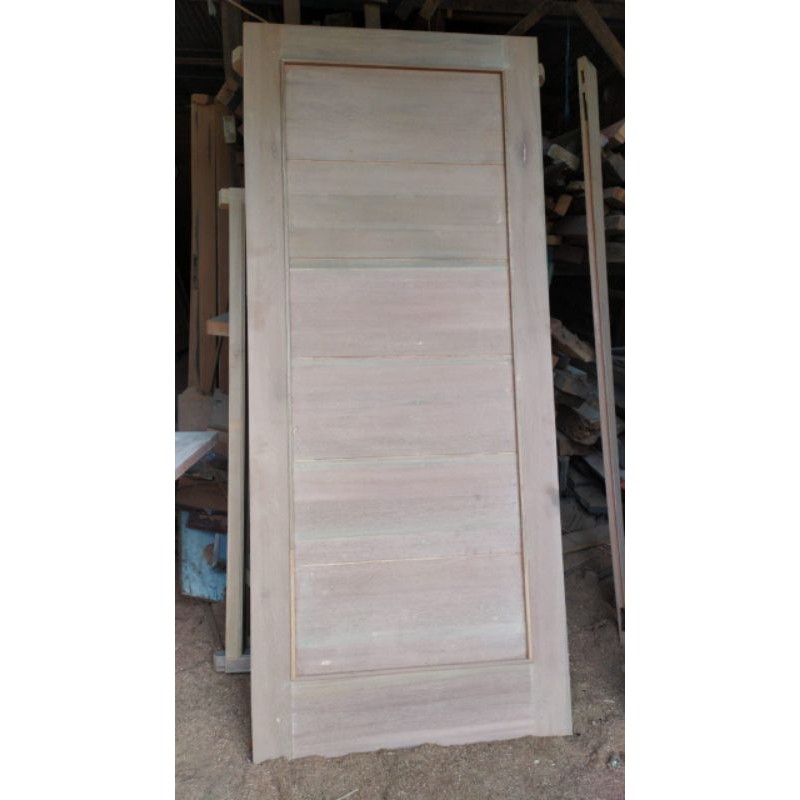 pesenan pintu minimalis kayu Meranti
