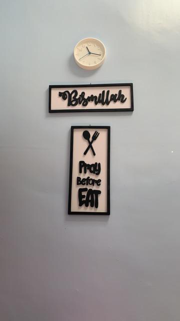 (paket Hemat) Hiasan Dinding Frame Bismillah Dan Pray Before Eat Untuk Ruang Makan, Restoran