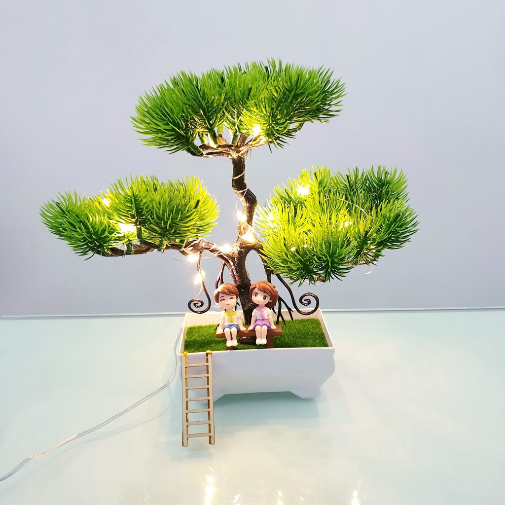 Pohon Hias Miniatur Pajangan dengan Lampu LED+Boneka Miniatur Set
