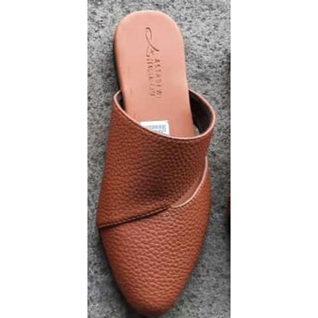 Sandal Kulit Wanita Khas Tasikmalaya