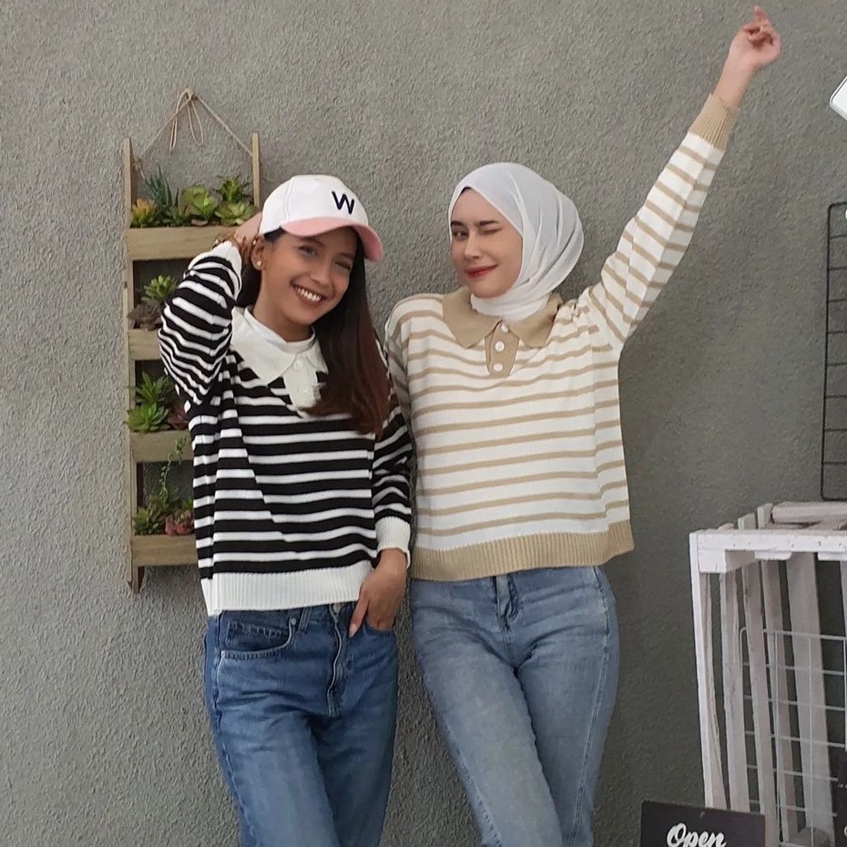 Outwear Crop Dhabie Stripe Sweater Rajut Motif Garisss