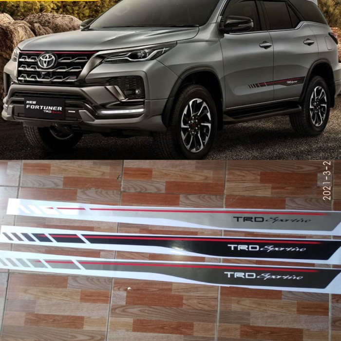 Sticker Stiker Body Samping Mobil All New Fortuner 2020 TRD Sportivo