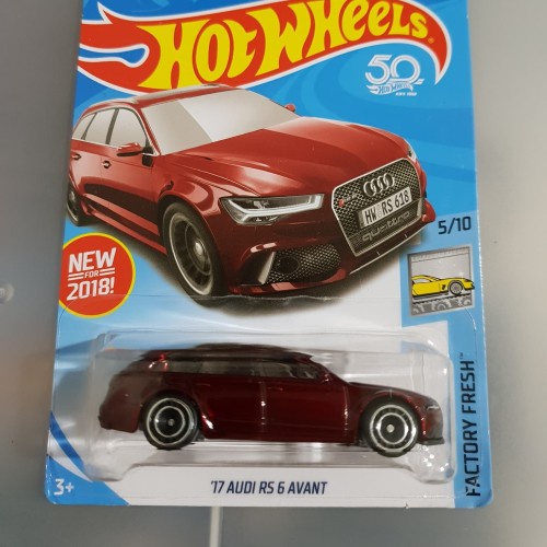 Hotwheels '17 Audi RS 6 Avant Red Blue Wagon Factory Sealed Mini Blue Limited US Card Akta THS Facto