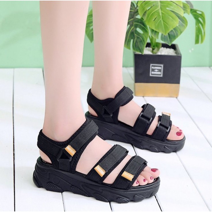 TBIG [COD] Sandal Gladiator 3 Tali Strap WFES Wanita Import Korea Style Santai Gunung Wanita