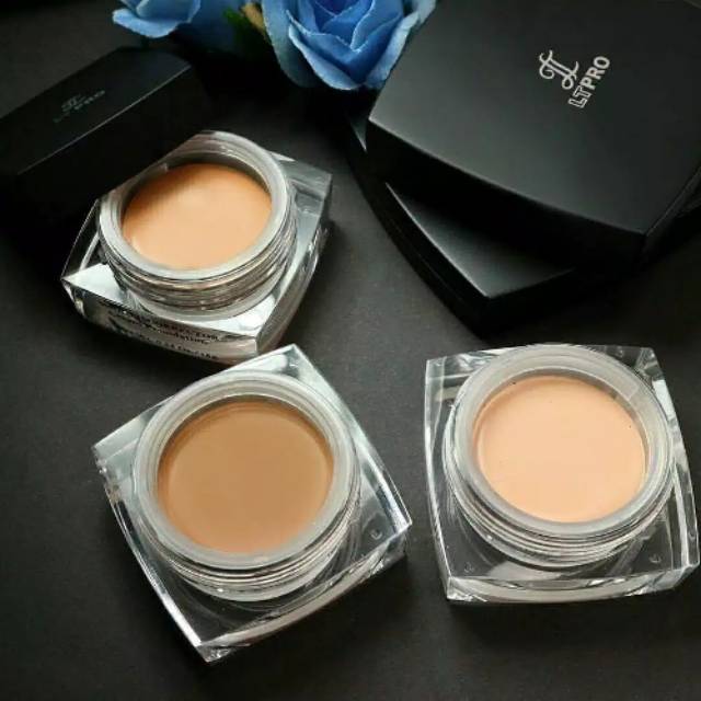 LT Pro smooth corrector cream foundation