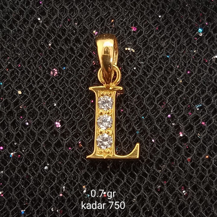 Liontin Emas 17K - huruf L 0.7 gr Kadar 750 - 1304