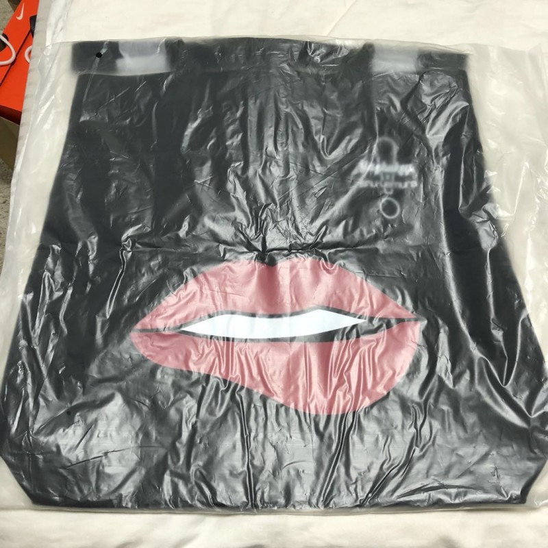 

Shu Uemura Yazbukey Tote Bag