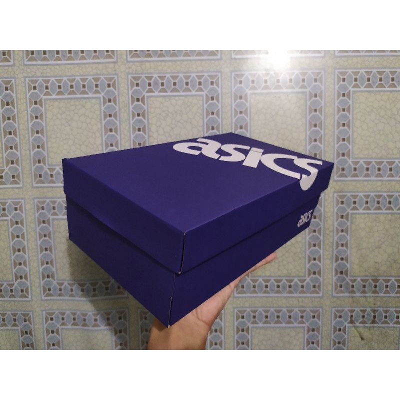 Box Replace Asics