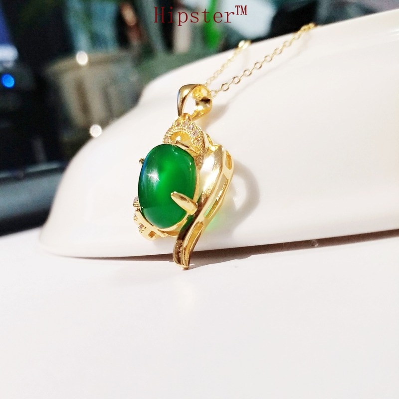 Hot Sale Light Luxury Hollow Natural Emerald Pendant Full Diamond Necklace