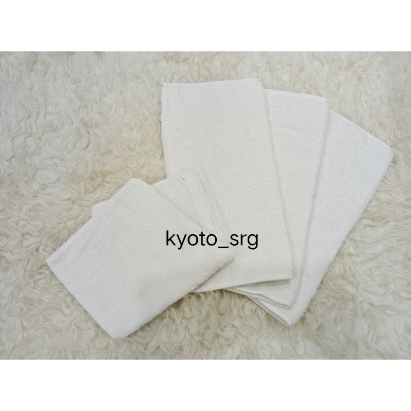 Handuk salon putih / kecantikan