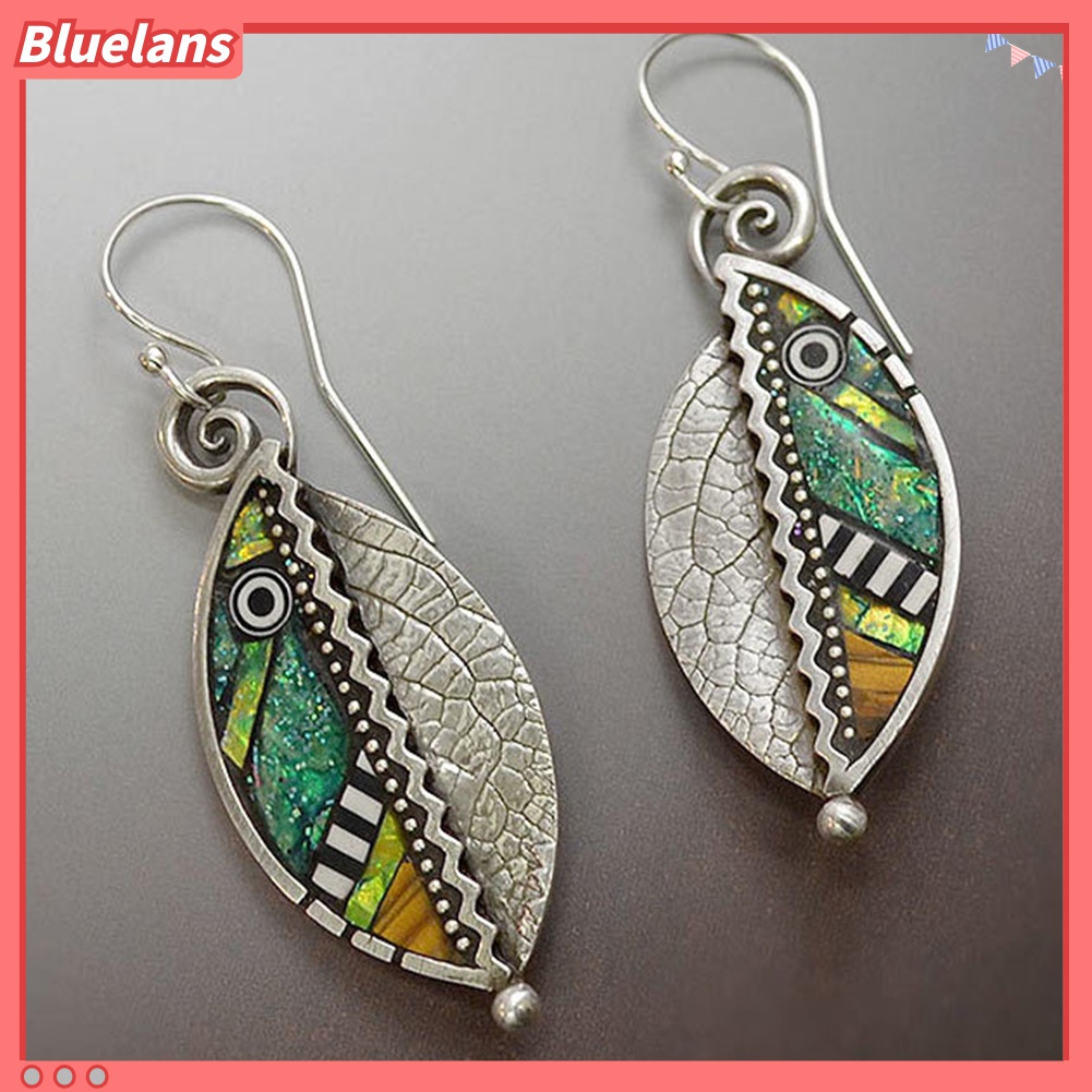 Kalung Rantai Dengan Liontin Daun Gaya Vintage Untuk Wanita