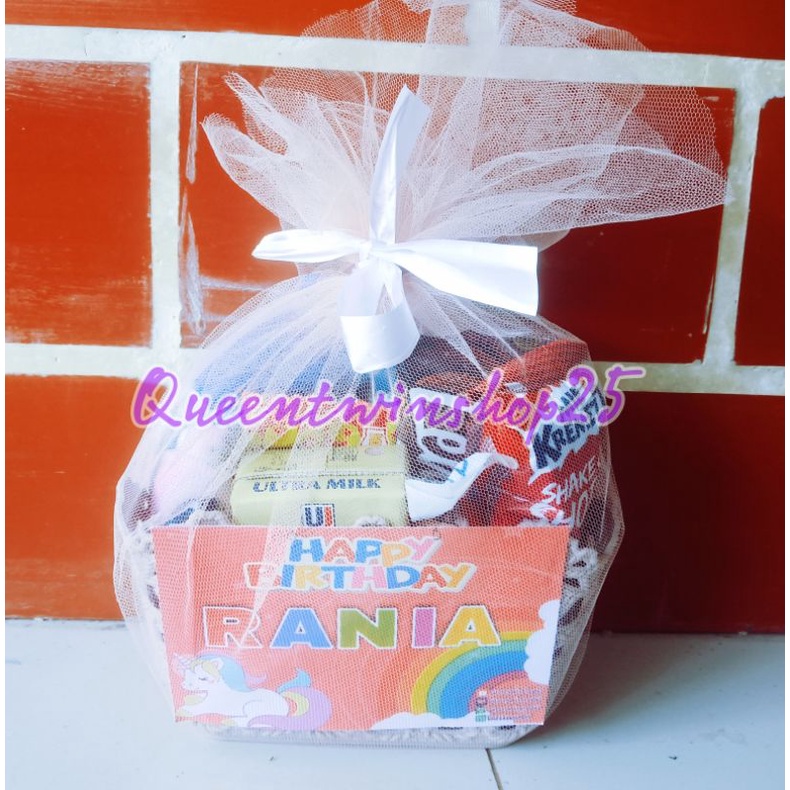 

PAKET SNACK ULTAH SOUVENIR HANDUK KECIL KARAKTER