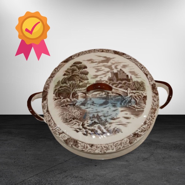 Turen Retak Seribu Motif Kastil