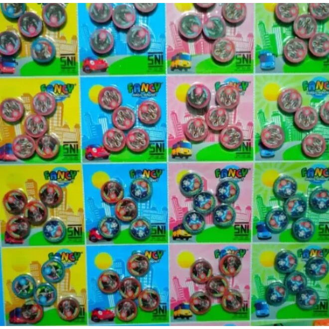 1 Pack Magnet coin kecil  karakter isi 25 pcs / Mainan Magnet bulat kecil / Mainan edukatif anak ter