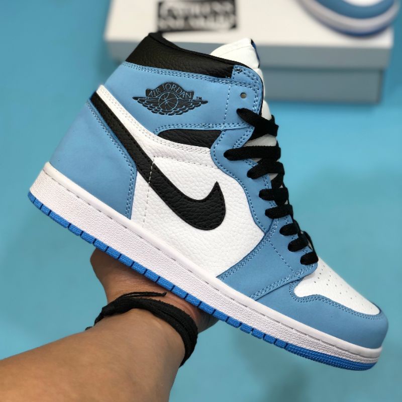sky blue retro 1