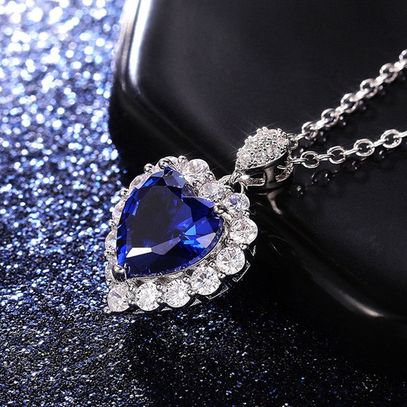 （Alloy）Kalung Inlaid Sapphire Bentuk Hati Untuk Wanita