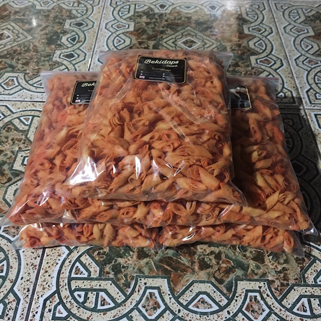 

Keripik Kulit Lumpia 500gr by Bekidaps