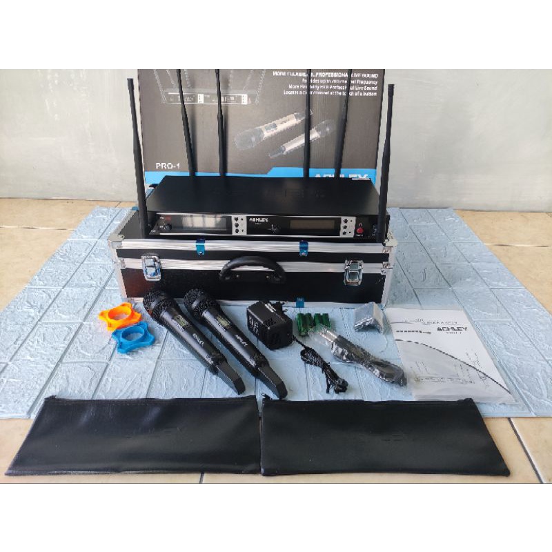 Mic Wireless Ashley PRO-1 PRO1 PRO 1 UHF 2 Mic Genggam Original + Koper Hardcase Garansi Resmi Ashle