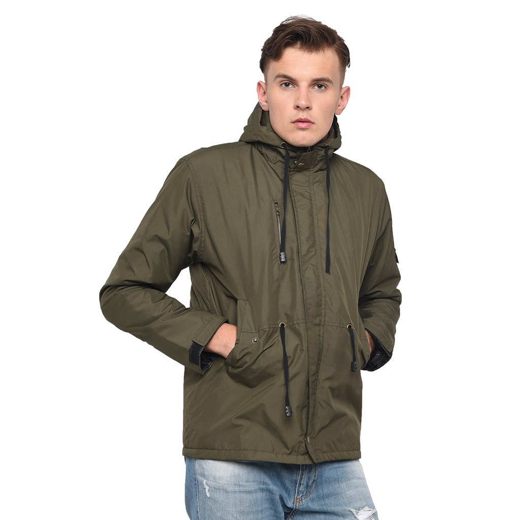 JAKET PRIA ANTI HUJAN / JAKET CASUAL PRIA DISTRO BANDUNG ORIGINAL RYC 100 - CBR SIX