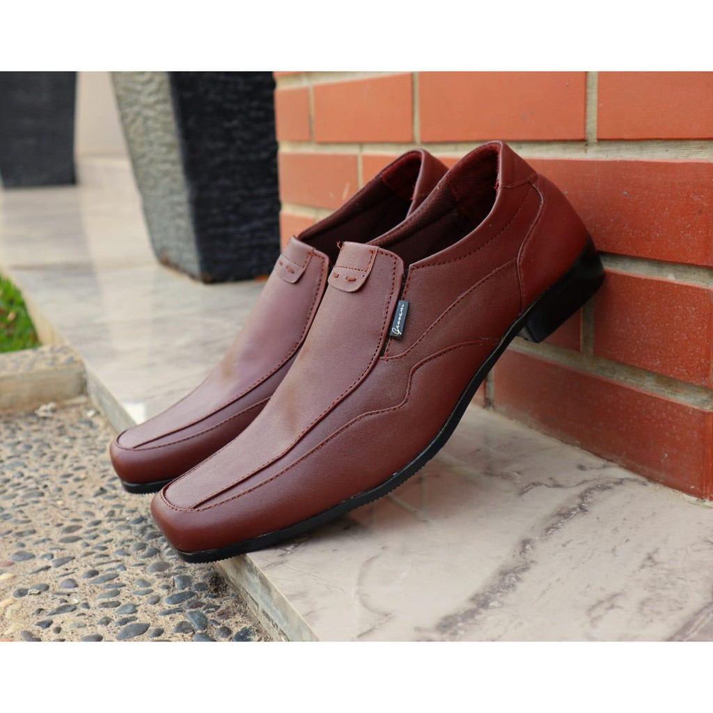 Sepatu Kerja Pantofel Kulit Asli G06