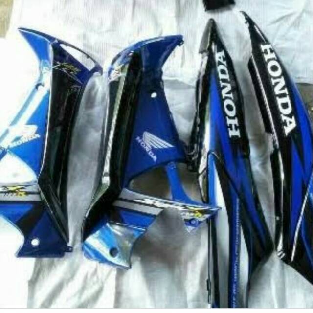 Body + sayap honda supra x 125 old lama th 2005-2006