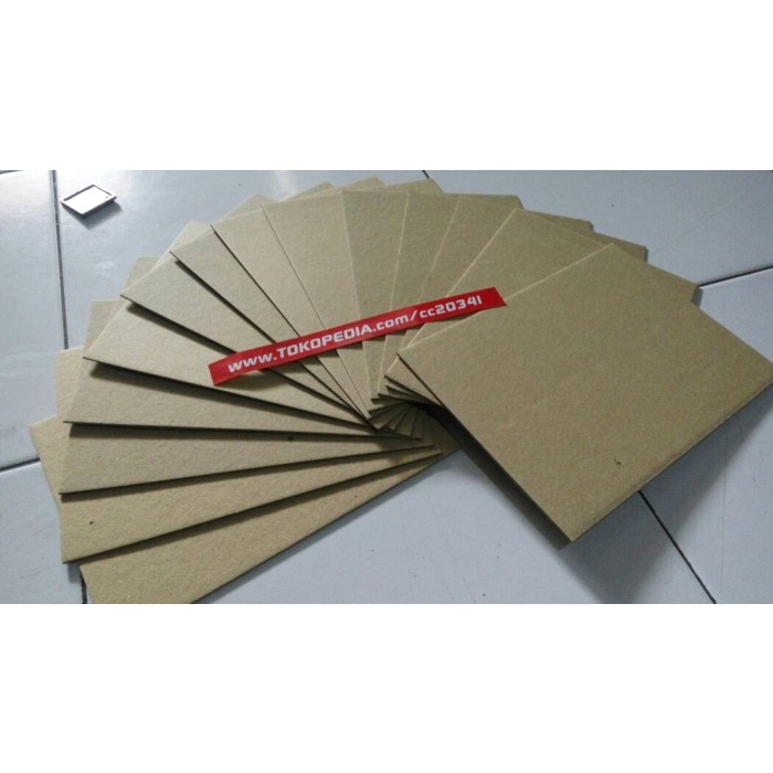 

kertas- karton hard board no. 40 tebal 1.5 mm a4 21 x 29.7 cm -kertas.