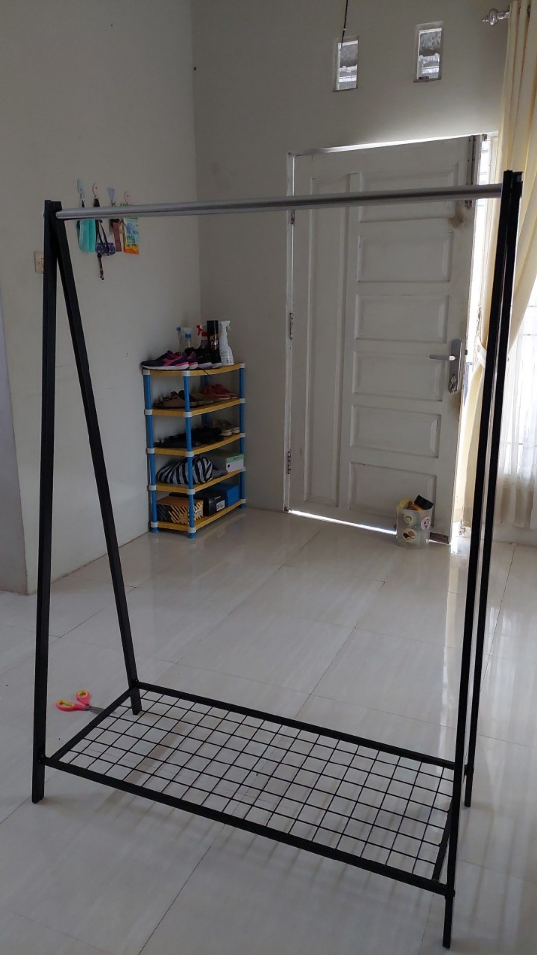 Gawang Baju Bazar Single + Wm T.145 Hitam Anddisplay Gantungan Model Ikea