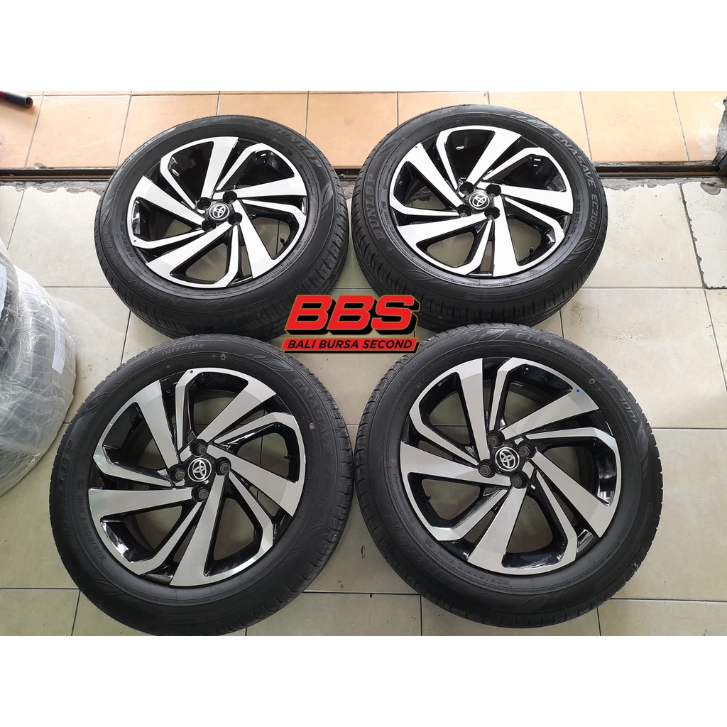 Velg mobil bekas toyota raize ring 17 pcd 4x100 & ban 205/60 tahun 2022 cocok untuk jazz, yaris, mob