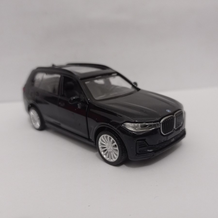 Diecast mobil BMW X7 hitam 2019 Apolo 1:44 miniatur mobil sport mainan murah