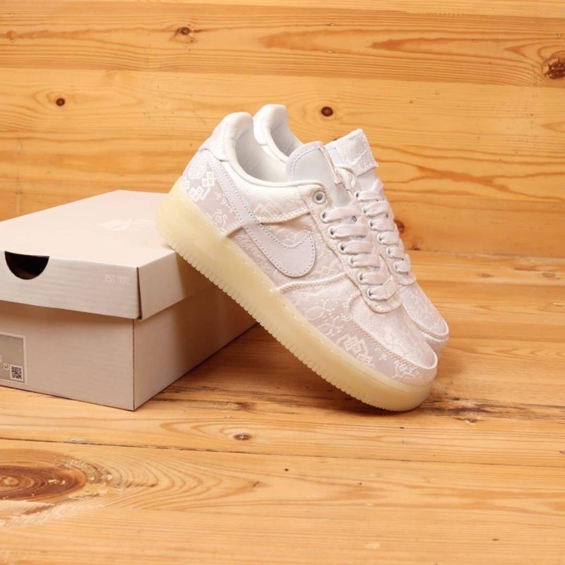 clot white af1