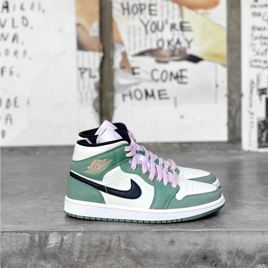 Air Jordan 1 Mid Dutch Green