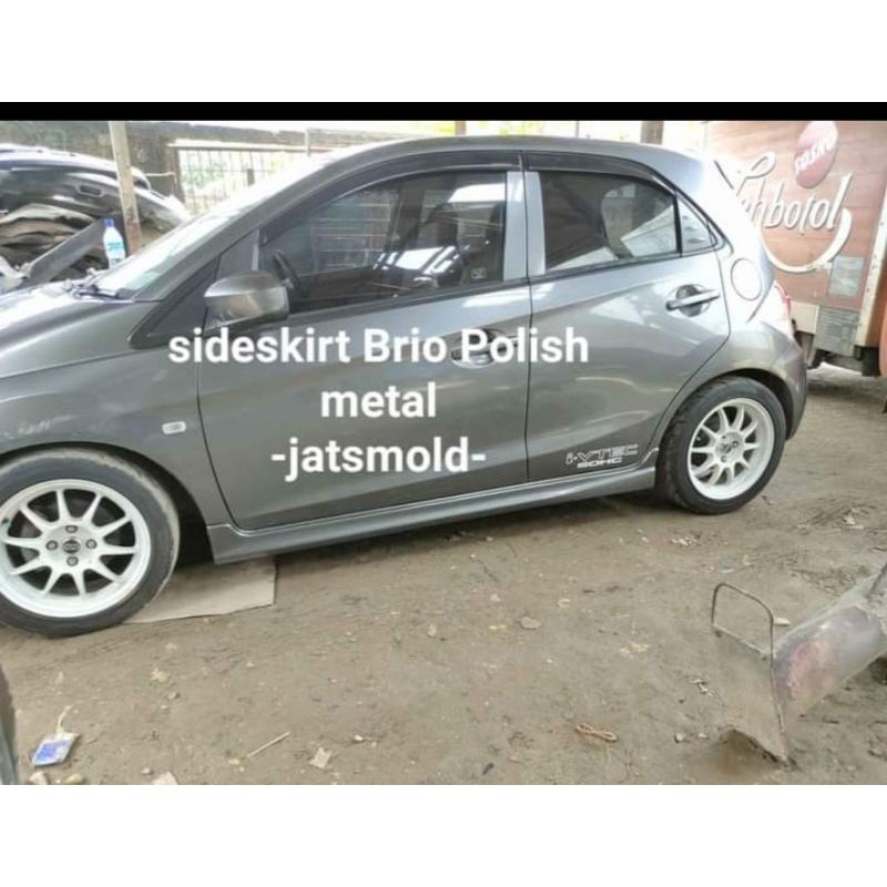 Side Skirt Brio