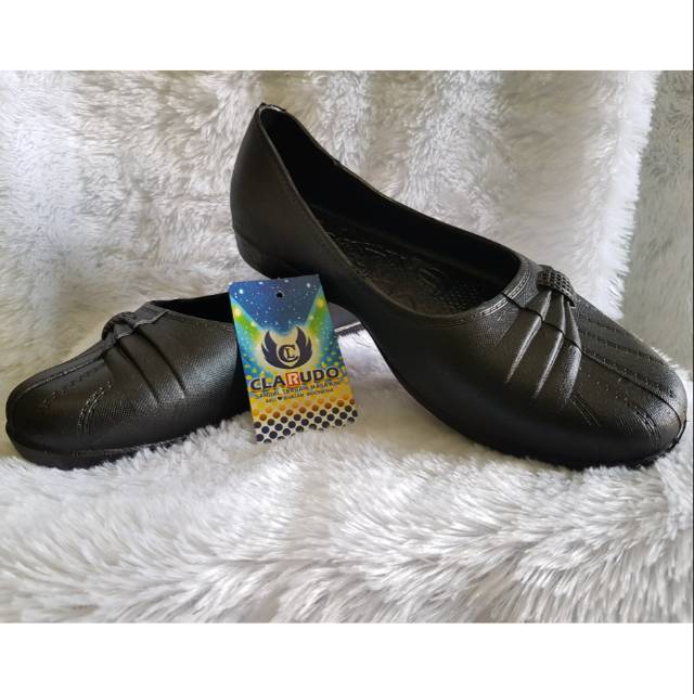 sepatu karet clarudo