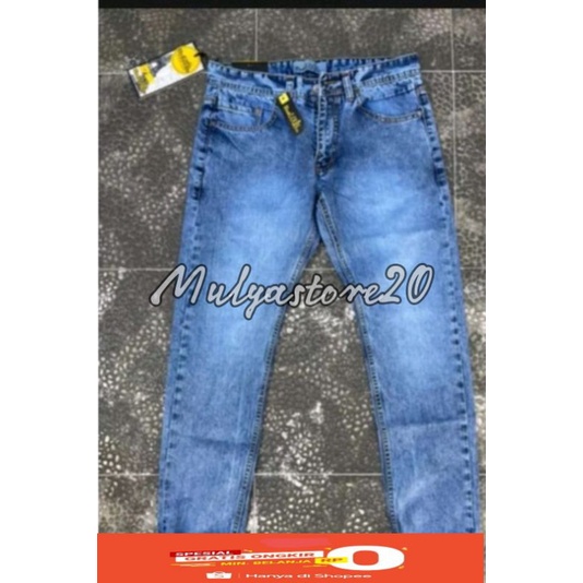 CELANA JEANS HUGO BLESS TERLARIS CELANA JEANS PANJANG HUGO BLEss TERLARIS CELANA REGULER HUGO BLESS