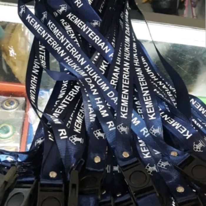 

Spesial Lanyard Id Card Trendi