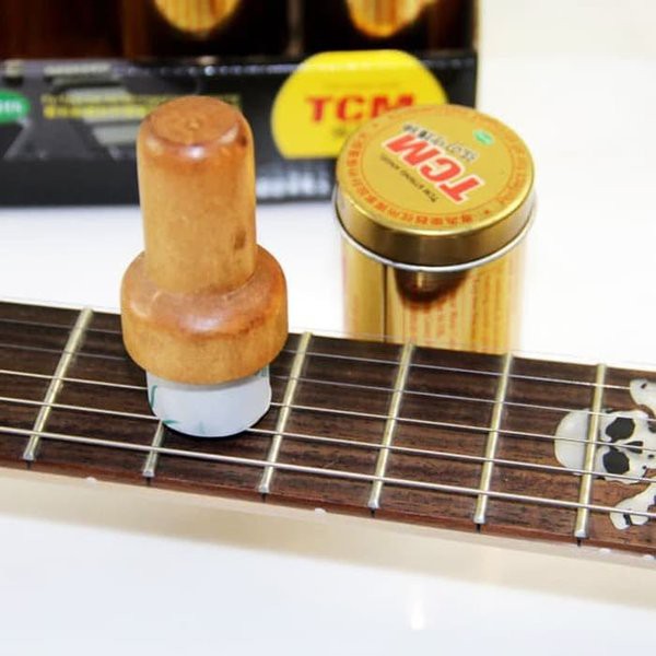 TCM String Cleaner / Pembersih Senar Gitar Bass Biola Ukulele