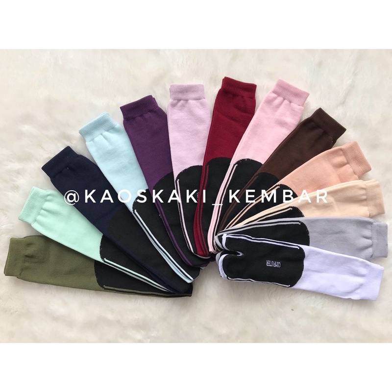 Satu Pasang Kaos Kaki Jempol Nylon Telapak Hitam Computer Anak / Dewasa Pendek