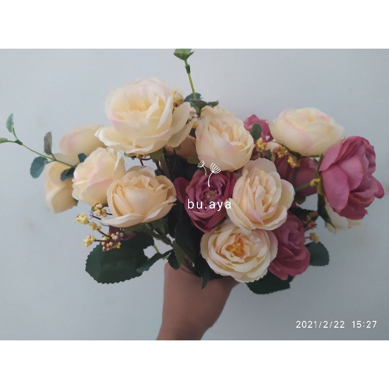 BT10 Buket Bunga Mawar Rose Artificial