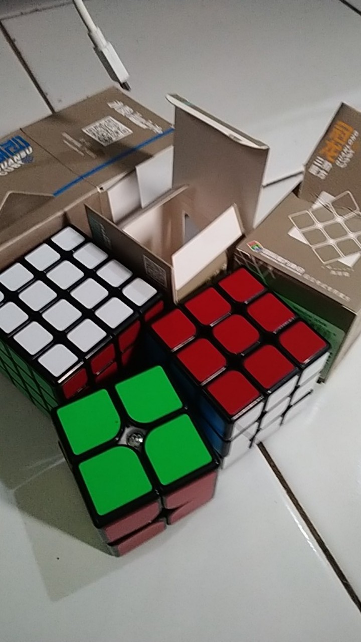 Paket Rubik Hemat YJ 2x2 Guanpo, YJ 3x3 Guanlong, YJ 4x4 Guansu