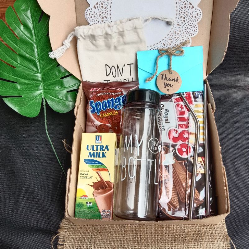 

Hampers Murah/Box Snack/Kado Ulang tahun/Kado Wisuda/Kado Semprotulation