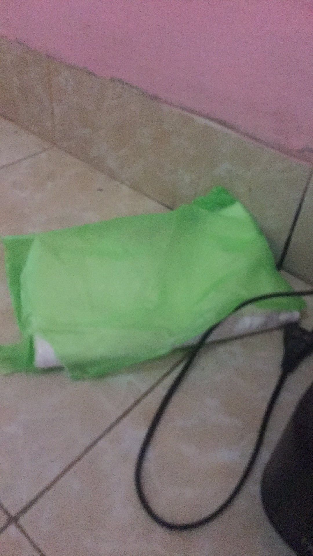 Kaos Baju Spongebob Ikan Cotton Combed Pria Wanita Distro Bandung