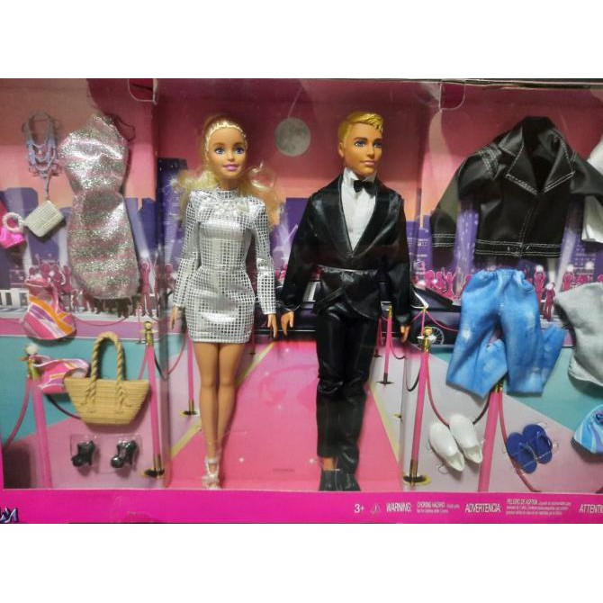 Barbie and ken 2025 fashion gift set