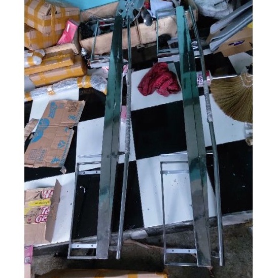 bemper belakang truk stanlis mlengkung