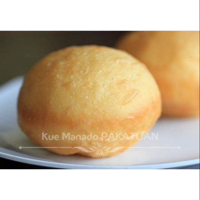 

Biapong Goreng isi unti // Kue Manado